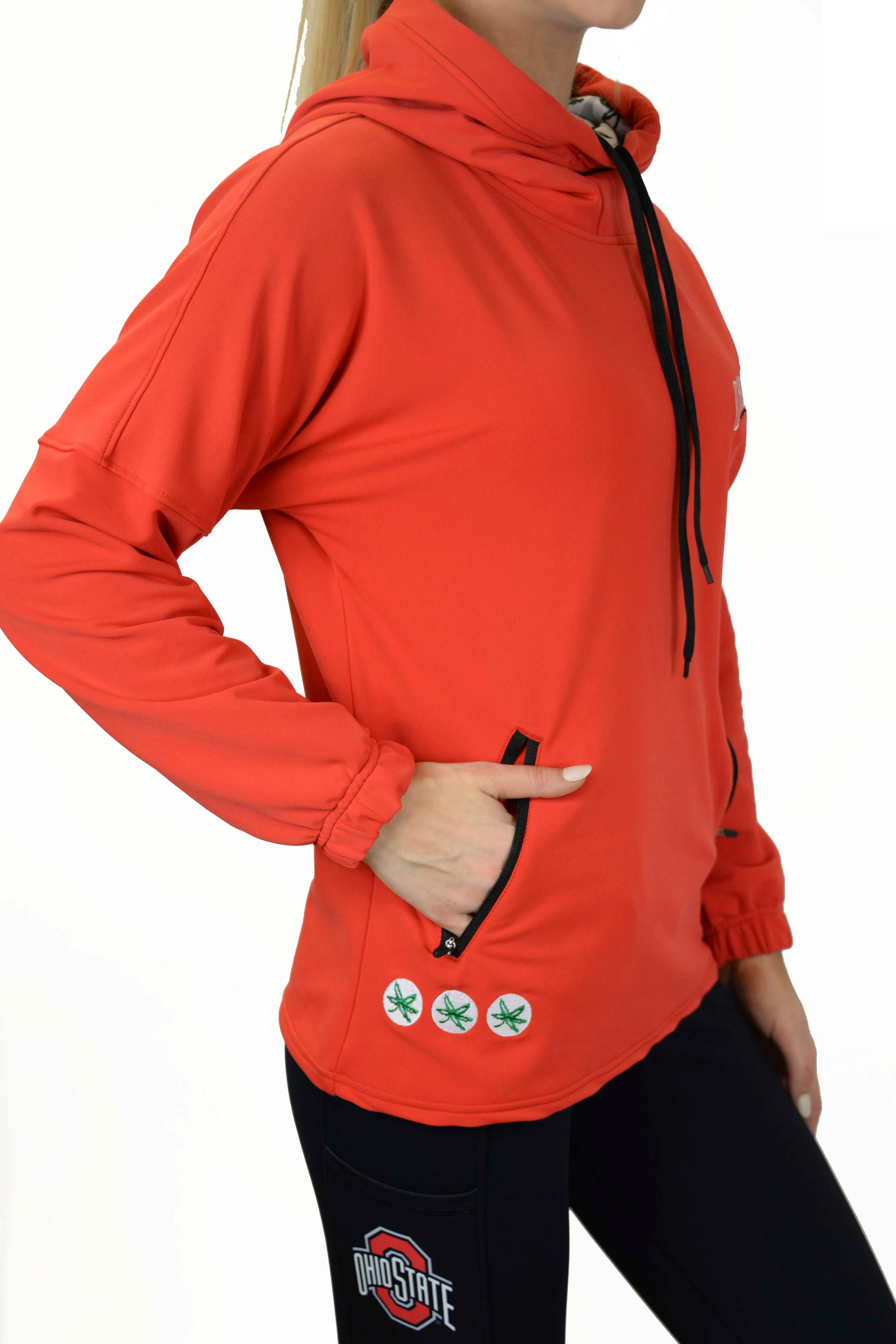 1100 - Ohio State Buckeyes Snorkel Neck Hoodie/Red
