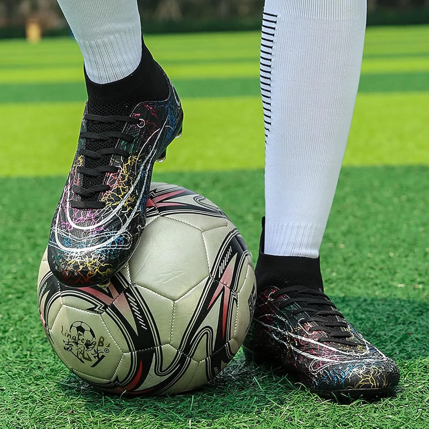 FLIOZY Mens High-Top Soccer Boots Big Kids Professional Training Shoes Athletic Soccer Shoes Turf Shoes Outdoor Football Shoes Sneaker