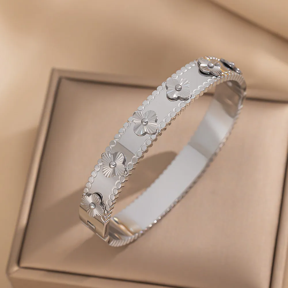flower bracelet