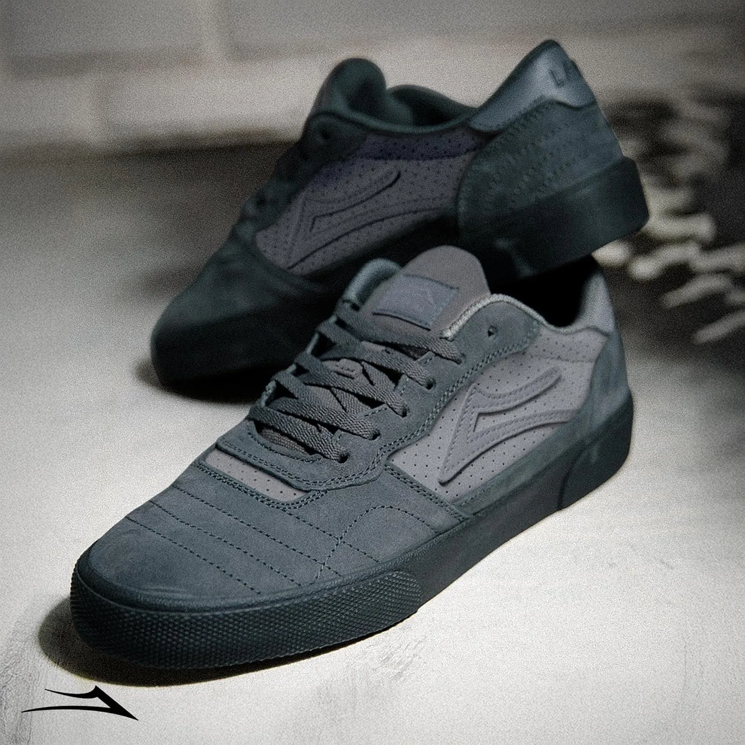 Lakai Mens Cambridge Low-Top Skateboarding Shoe