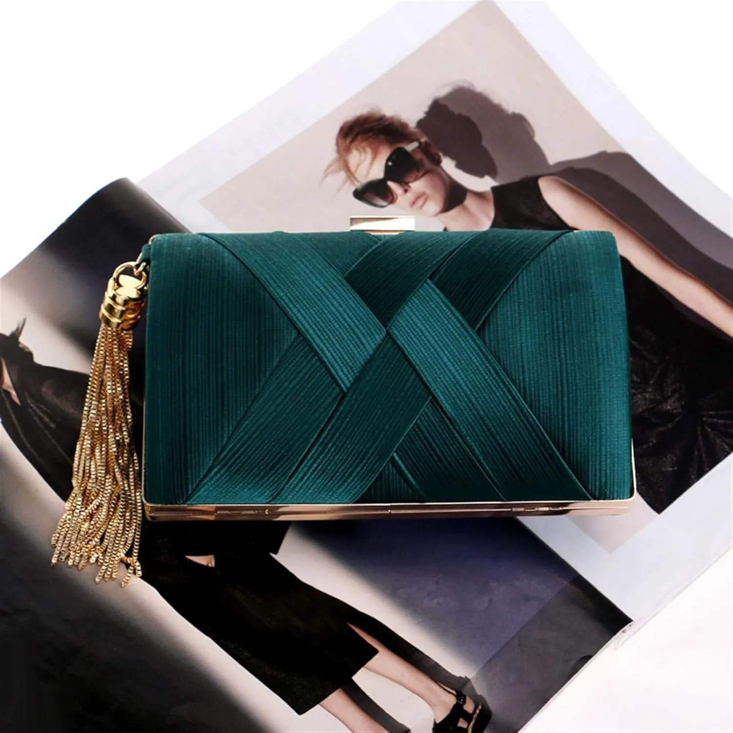 Sangeuhhlk Women's Silk Satin Evening Clutch Bags Tassel Pendant Bridal Wedding Purses Formal Prom Party Crossbody Handbag(Black)