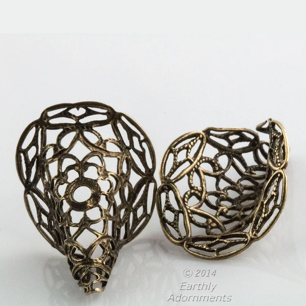 Vintage oxidized brass laced filigree bead cap. 18x20mm. Pkg of 1. B9-2284(e)