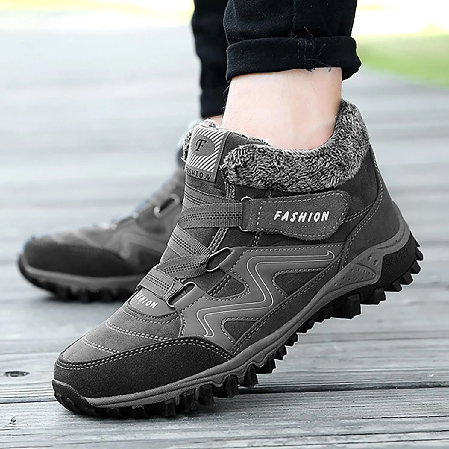 Winter Warm Thick Sole Men Snow Boots Couple Mid Top Cotton Sports Shoes Comfortable Construction Shoes