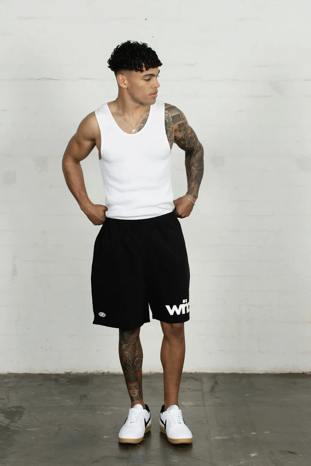WNDRR ACCENT SWIM SHORT - BLACK