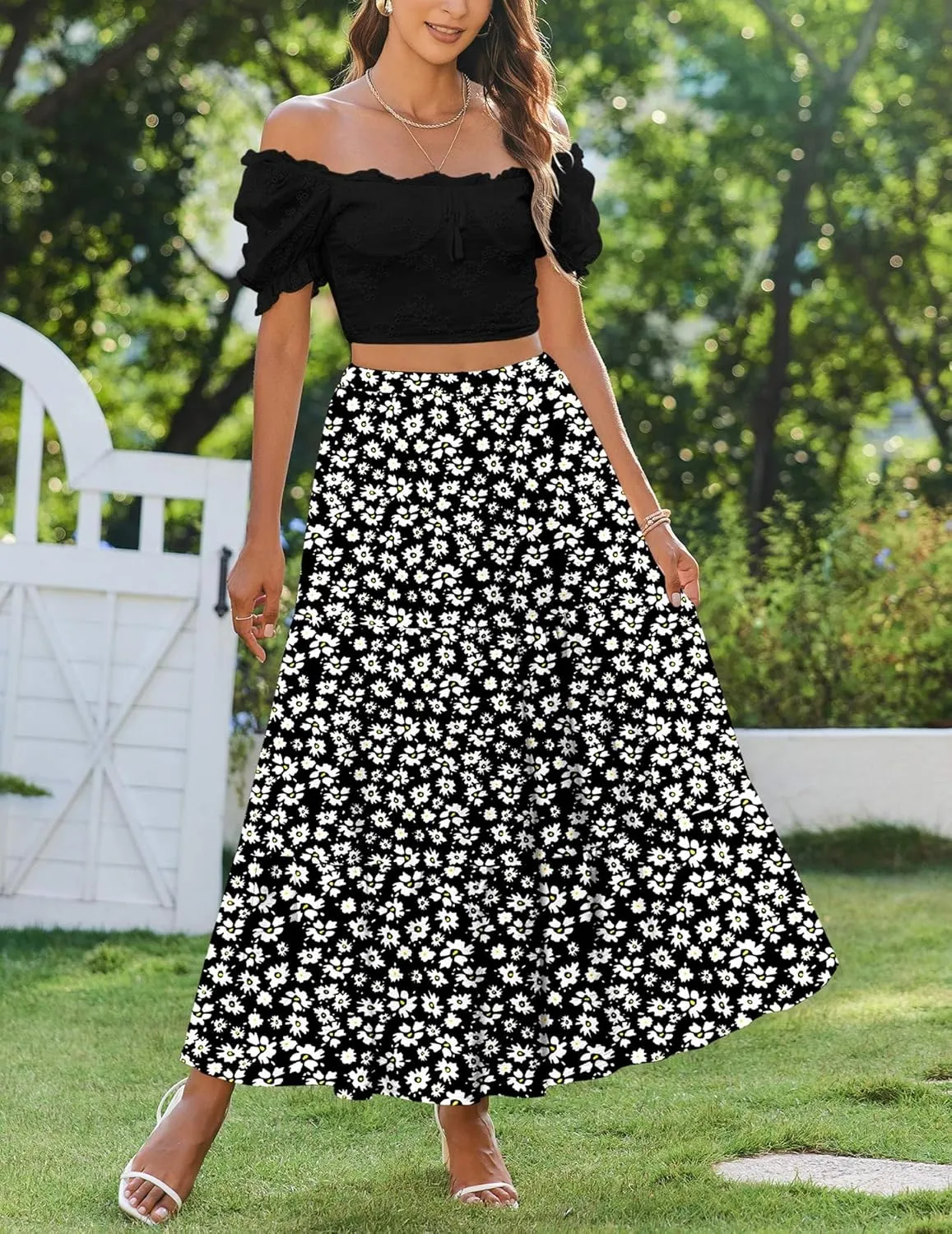 Zeagoo Skirts for Women Summer Boho Casual Maxi Flowy Elastic High Waist A-Line Tiered Swing Floral Long Skirts with Pockets