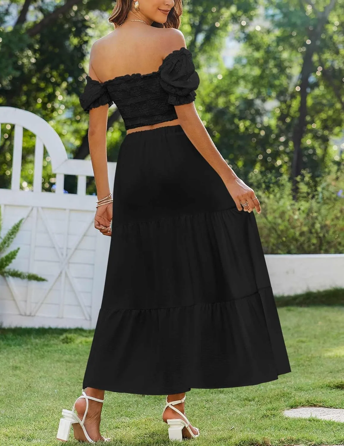 Zeagoo Skirts for Women Summer Boho Casual Maxi Flowy Elastic High Waist A-Line Tiered Swing Floral Long Skirts with Pockets