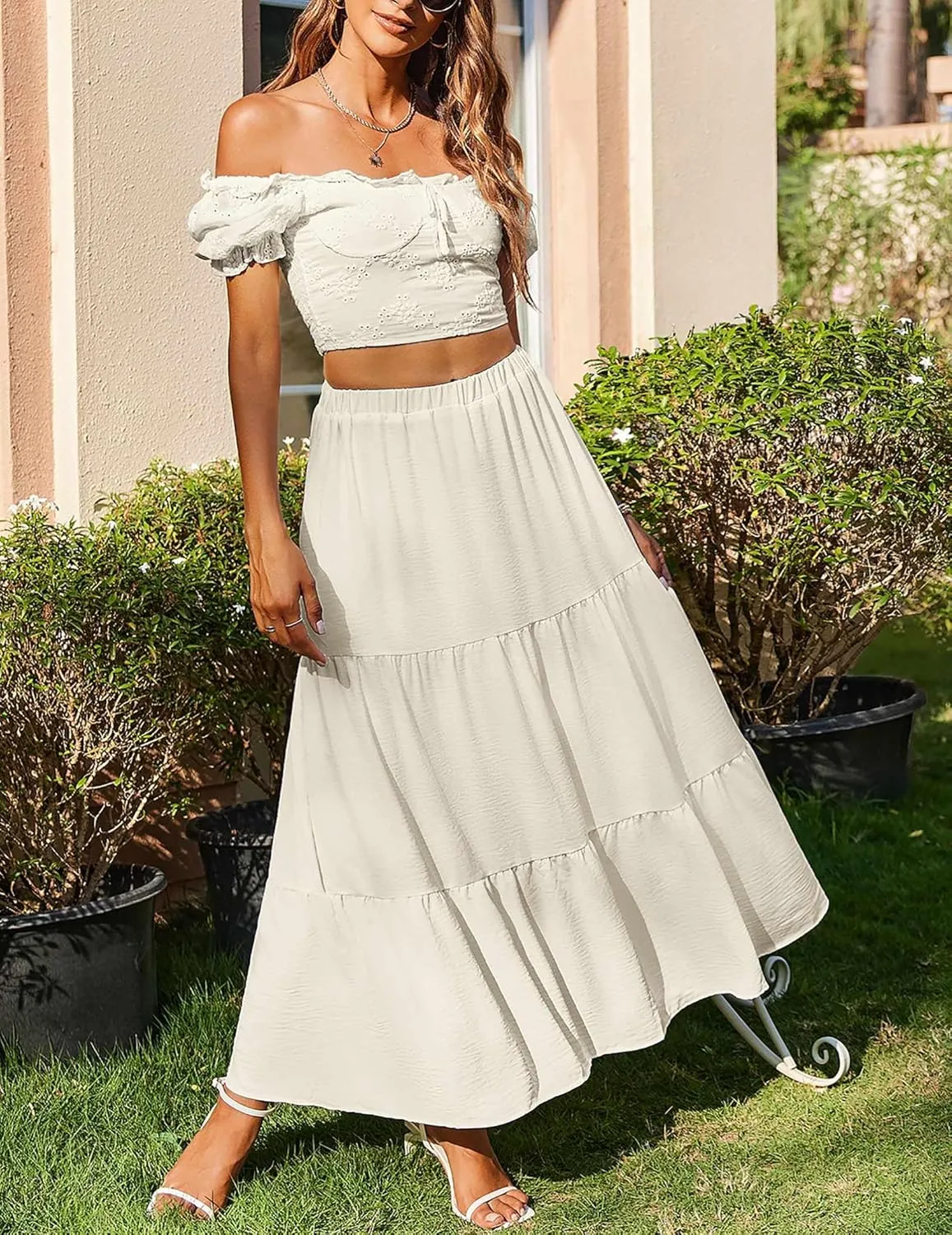 Zeagoo Skirts for Women Summer Boho Casual Maxi Flowy Elastic High Waist A-Line Tiered Swing Floral Long Skirts with Pockets