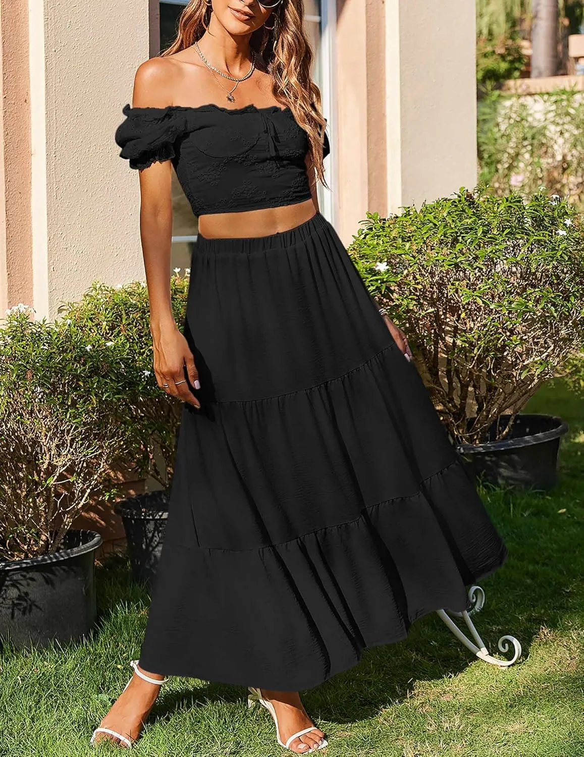 Zeagoo Skirts for Women Summer Boho Casual Maxi Flowy Elastic High Waist A-Line Tiered Swing Floral Long Skirts with Pockets