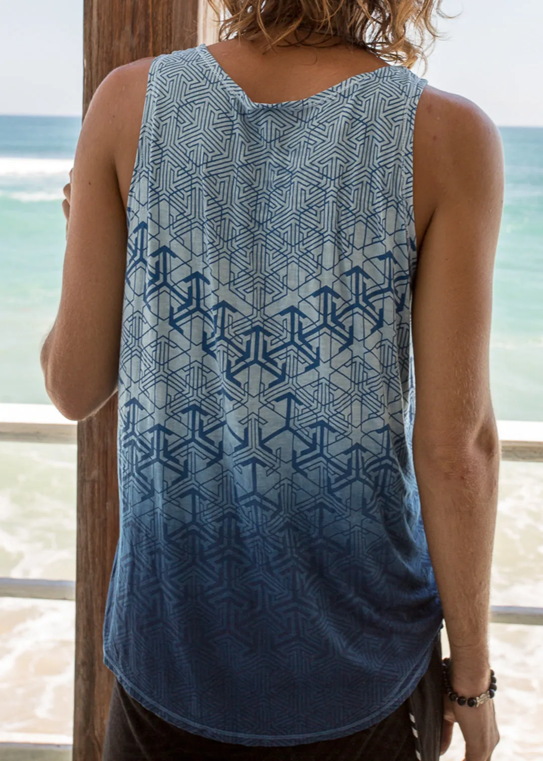 ZIZ ~ Bamboo Tank Top ~ GeoMorph
